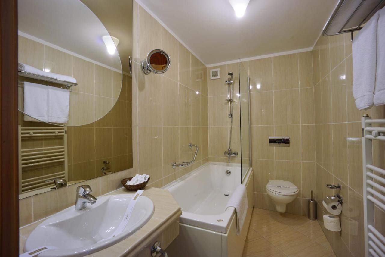 Hotel Citrin - Adults Only Brassó Kültér fotó